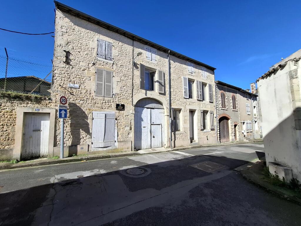 Main image of property: Poitou-Charentes, Deux-Sèvres, St-Maixent-l'École