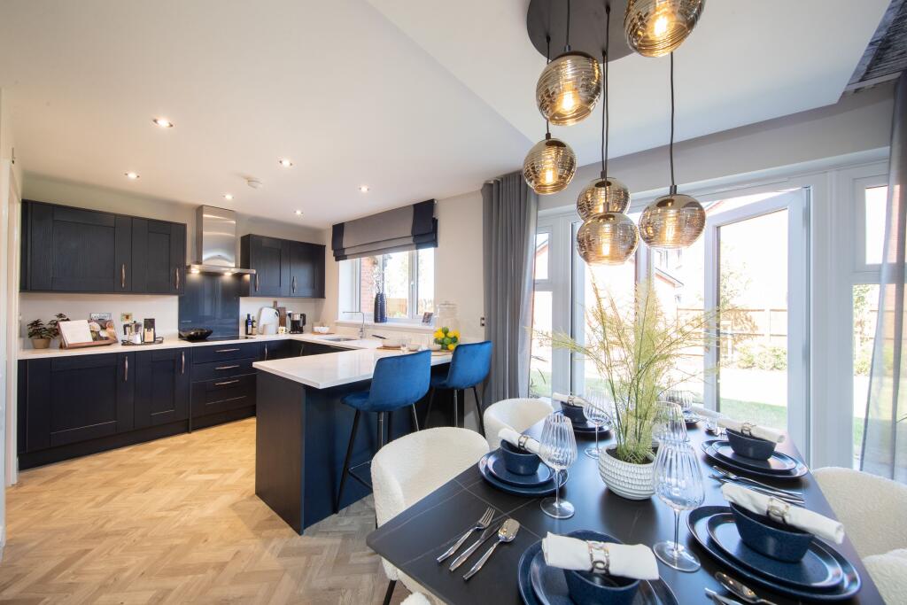 House in Rochdale, Greater Manchester - View 5
