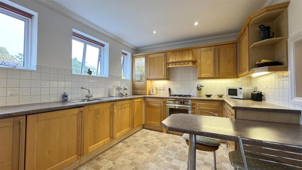 The Avenue, Branksome Park – pohled 5