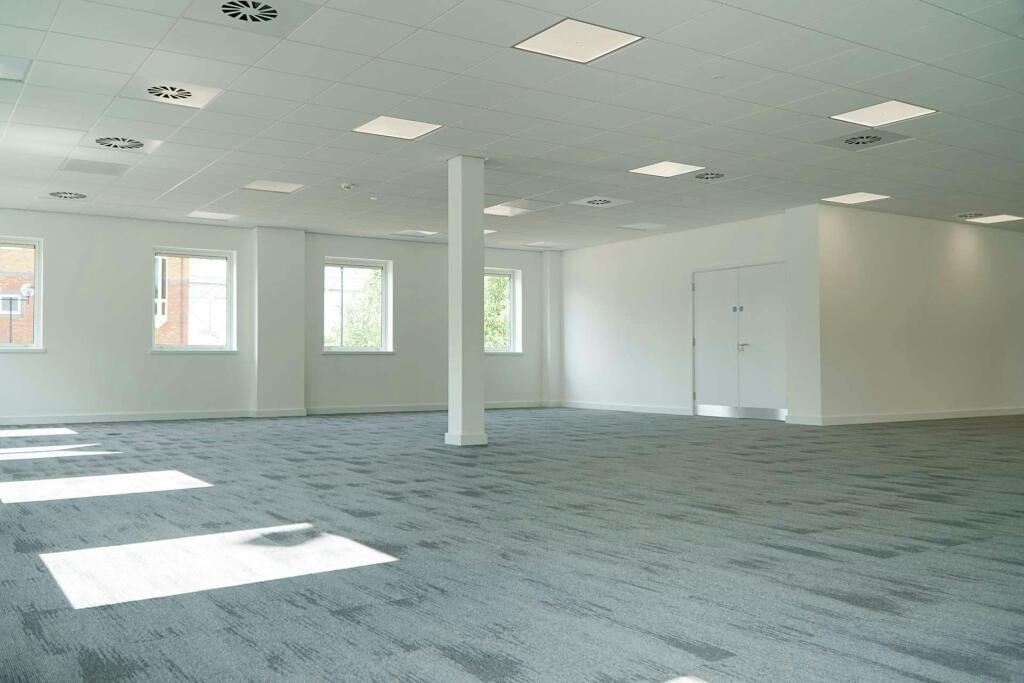 100 Relay Point, Tamworth