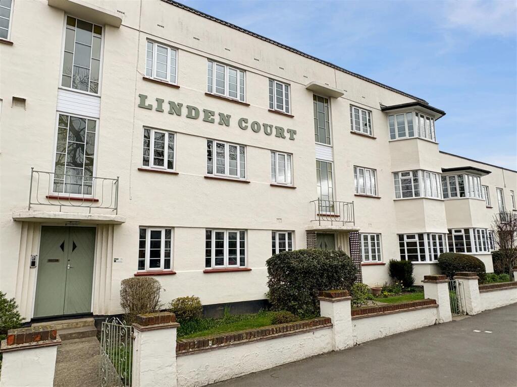 Main image of property: Linden Court, London Road, Leigh On Sea