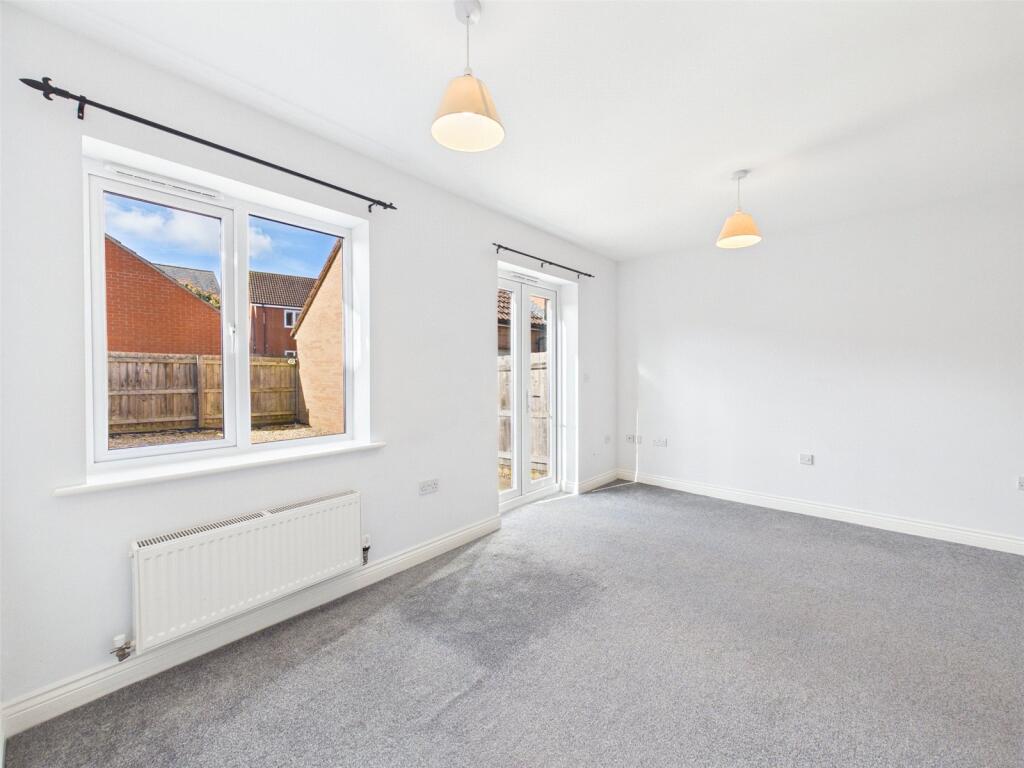 Savannah Drive, Bridgwater, Somerset, TA6 photo 4