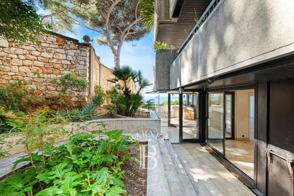 Main image of property: Provence-Alps-Cote d`Azur, Alpes-Maritimes, Nice