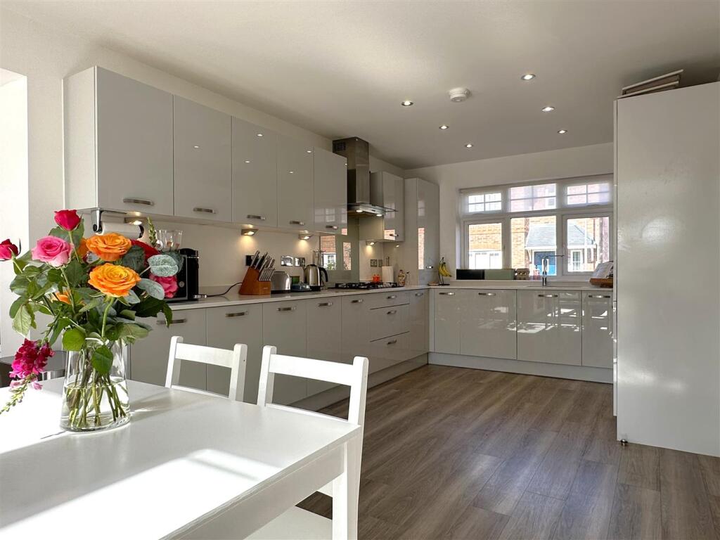 House in Newark and Sherwood, Newark - View 6