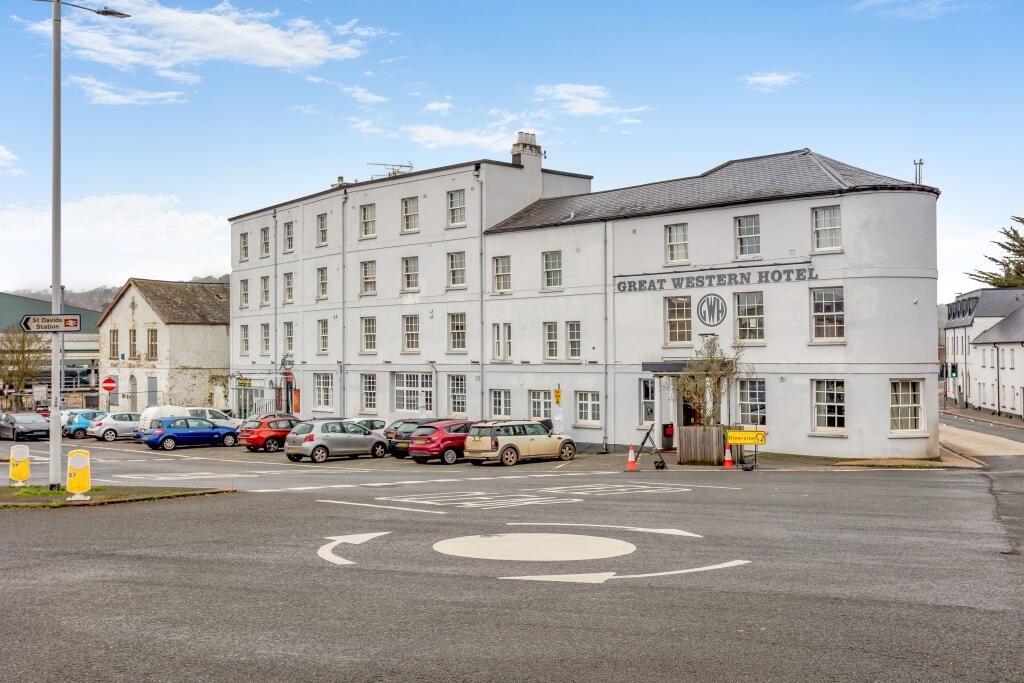 Main image of property: Great Western Hotel, St David's Station Approach, Exeter, EX4 4NU