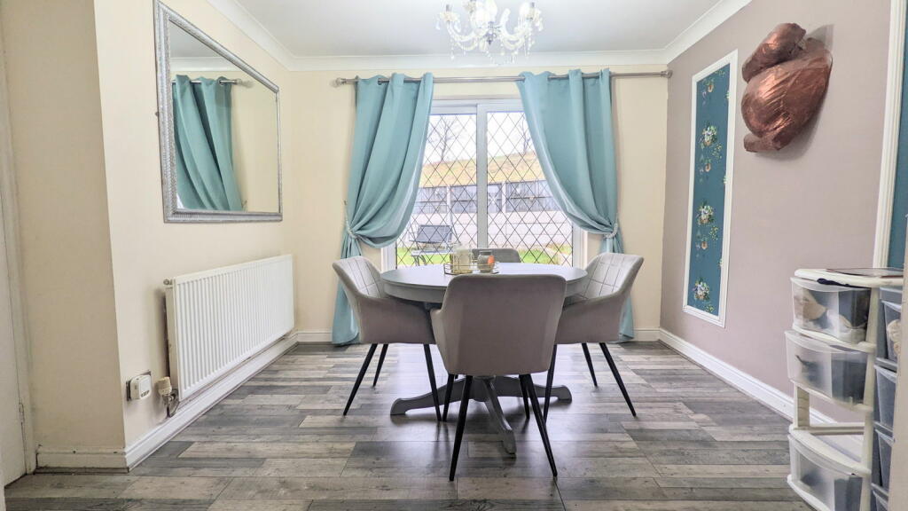 Earlswood, Skelmersdale, WN8 6AT photo 4