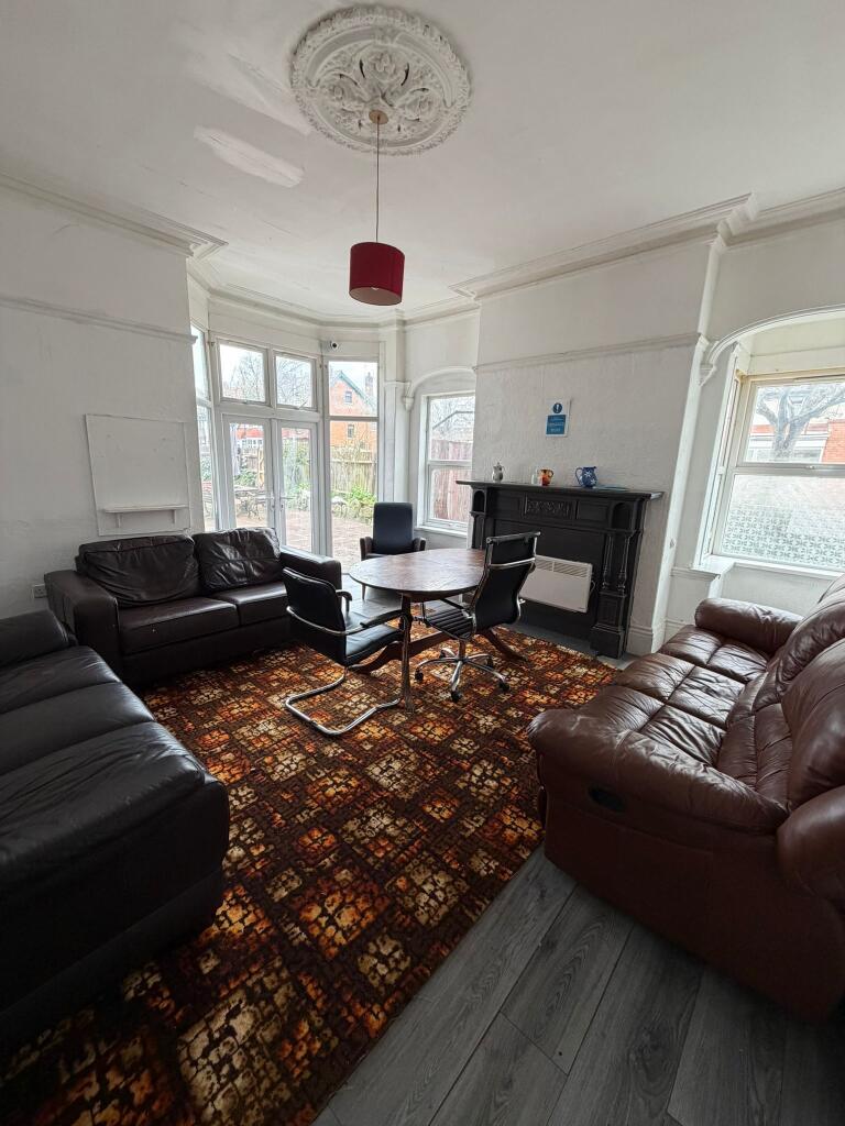 Additional image 10 of Rooms available - Showell Green Lane, Sparkhill, B11