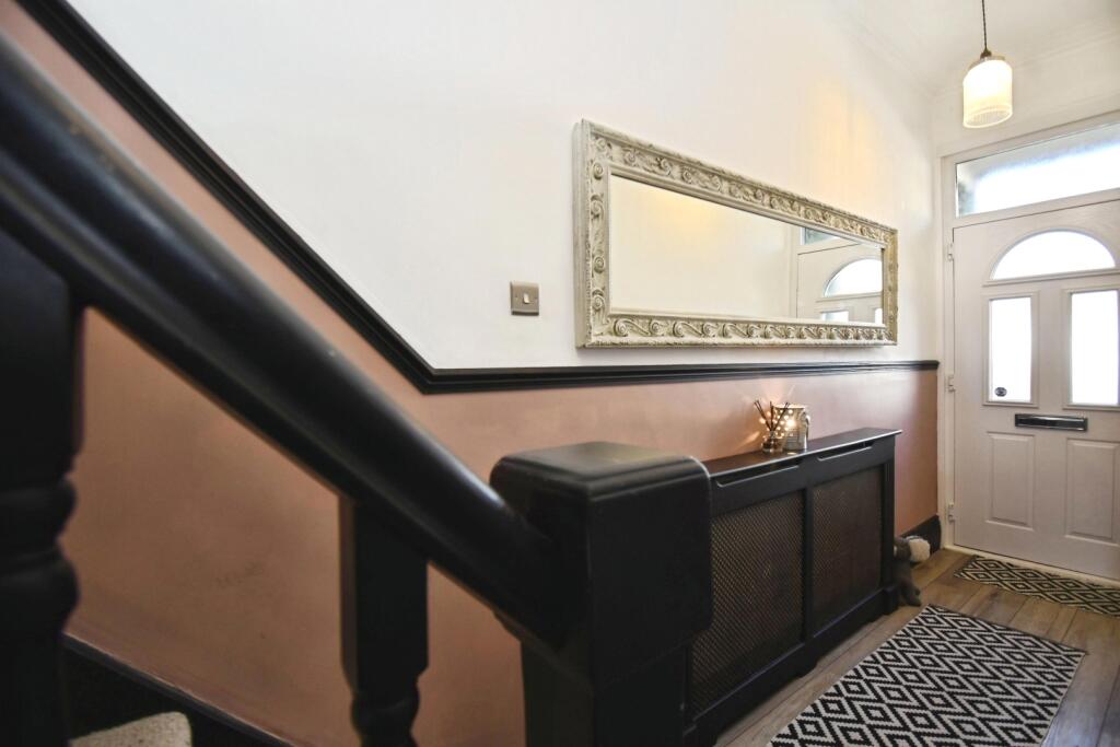 House in Hull, Sutton Ings, Longhill - View 5