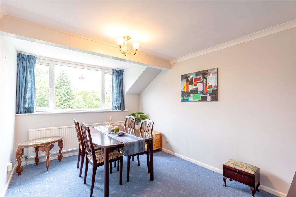 House in Swindon - View 5