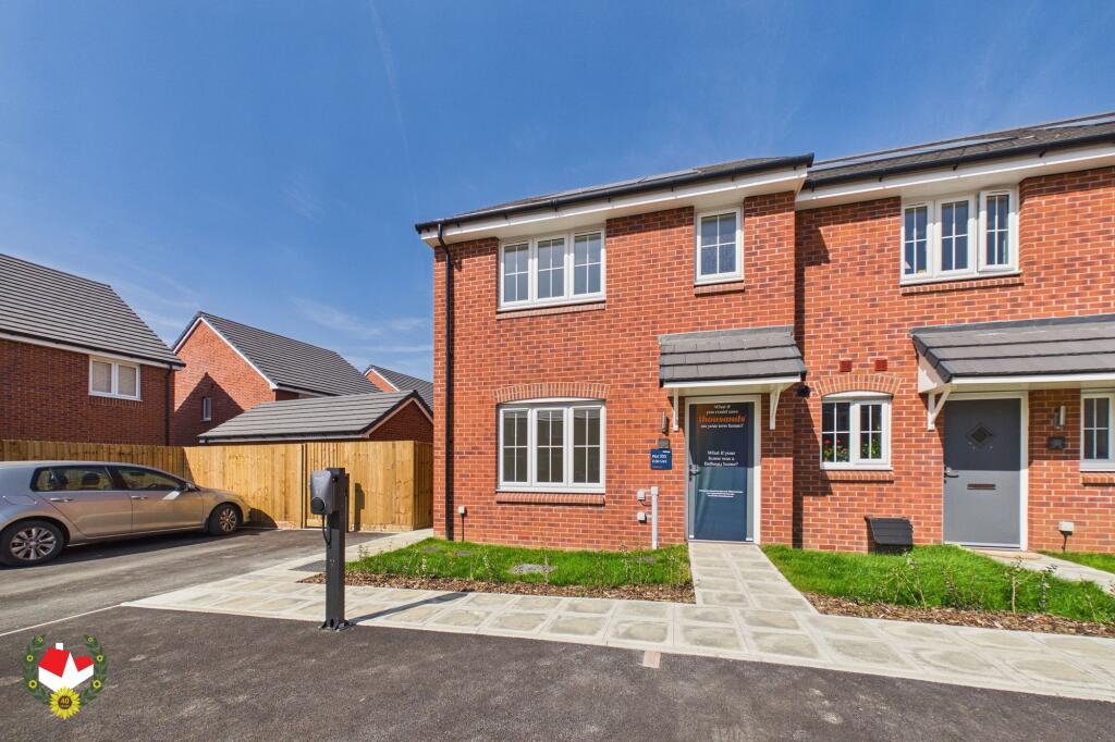 Main image of property: Hunts Grove Drive, Hardwicke, GL2 4EE