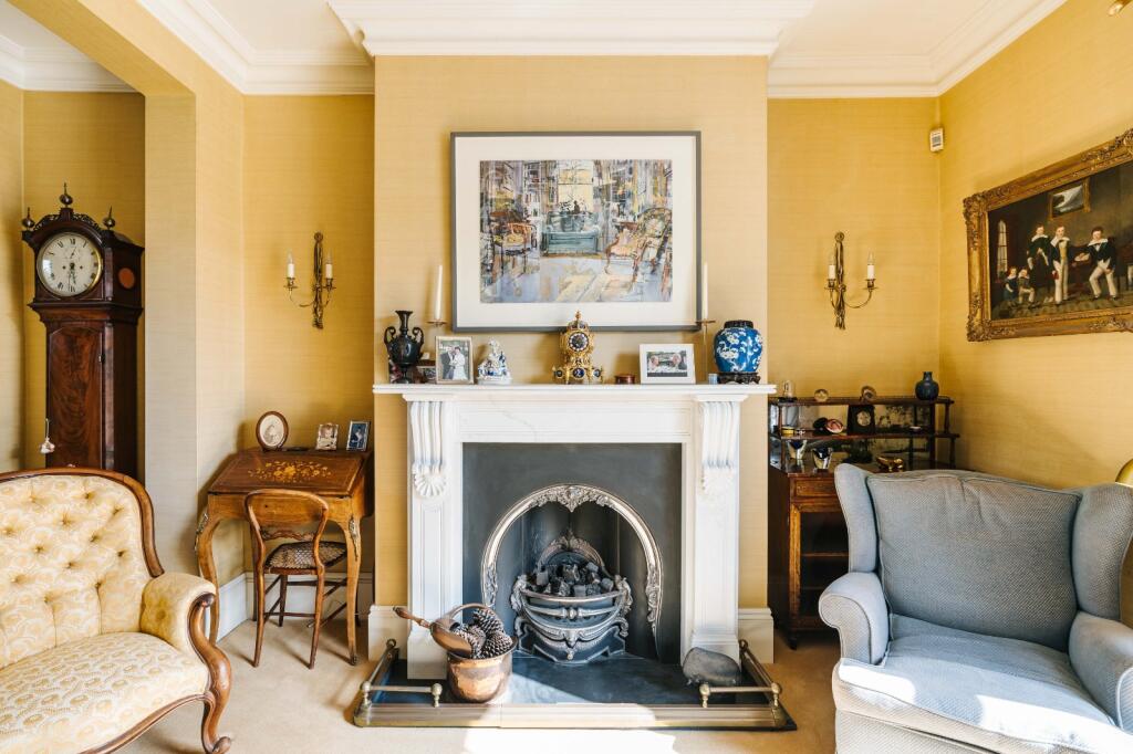 House in London - View 3