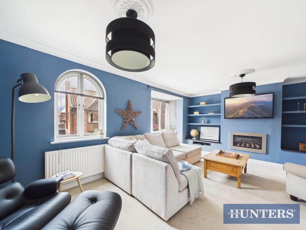 House in Hull - View 2