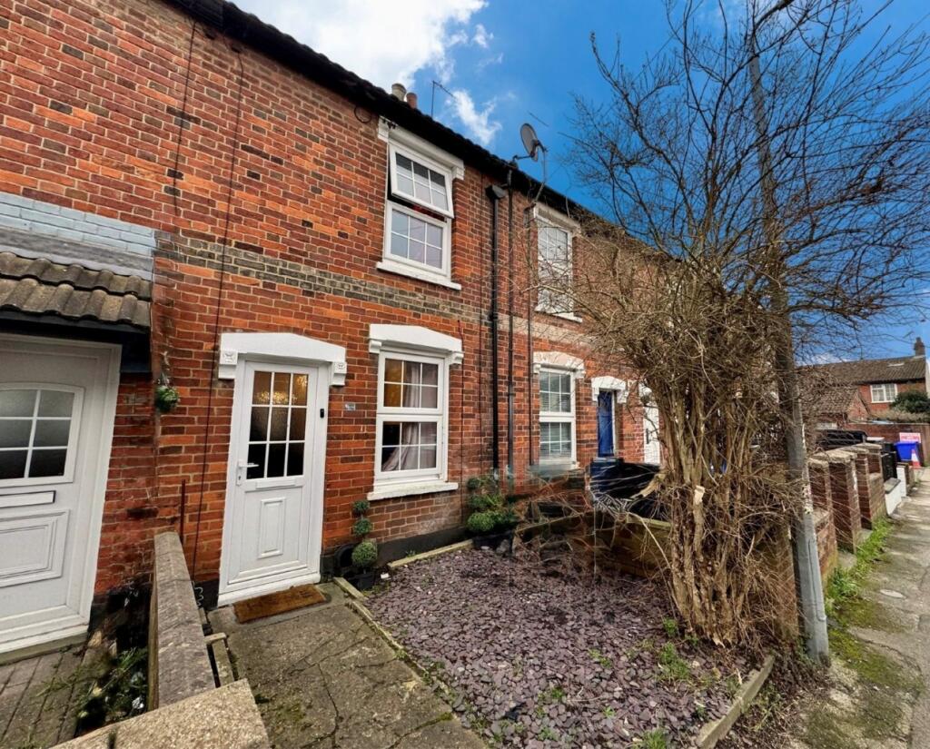 Main image of property: Parade Road, East Ipswich, Ipswich, IP4