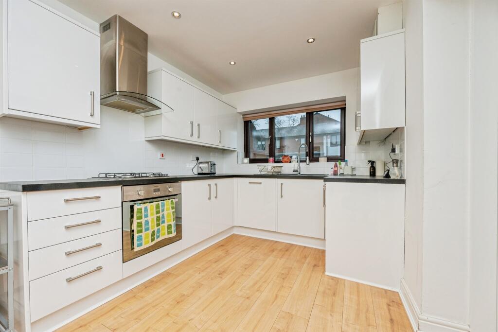 Aboyne Close, Birmingham photo 4