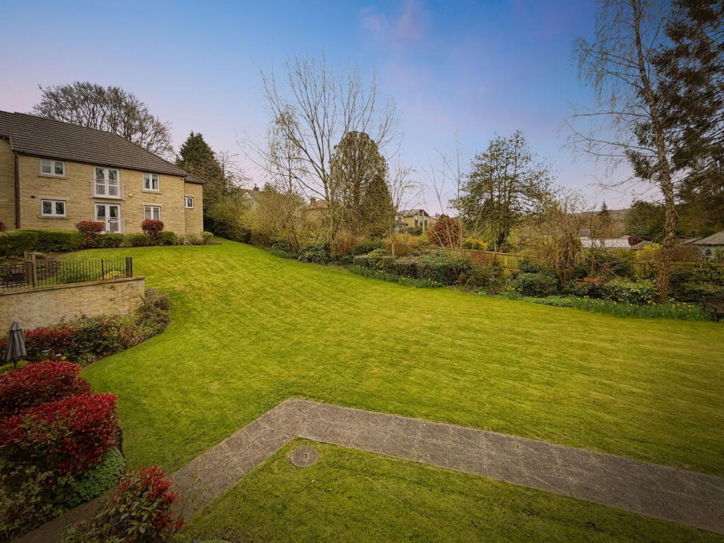 Additional image 11 of Apartment 16, Aire Valley Court, Bingley, BD16 1HR