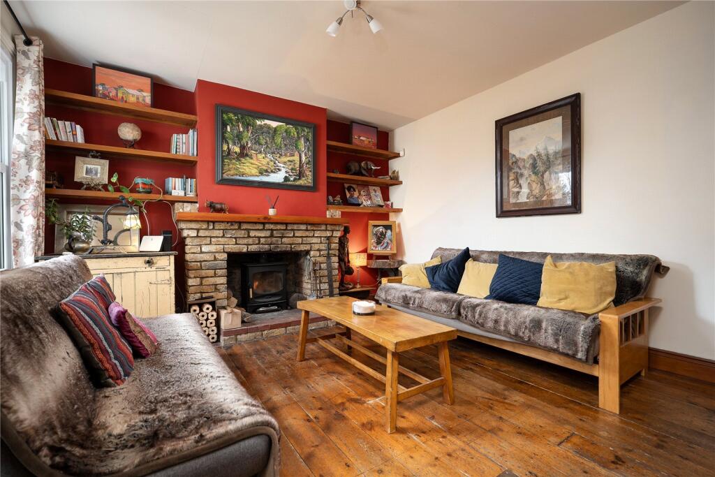 Colham Avenue, West Drayton photo 2