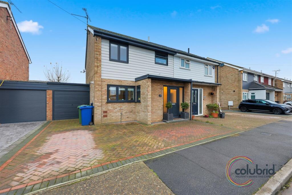 3-bed semi-detached on Beechcroft Avenue, Linford, £375,000