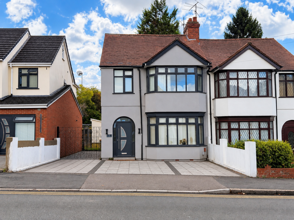 Main image of property: Room 1, Stockingstone Road, LU2