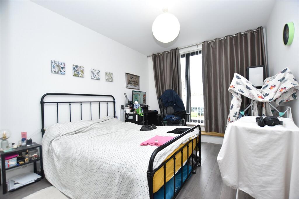 Main image of property: Suffolk Road, London, SE25