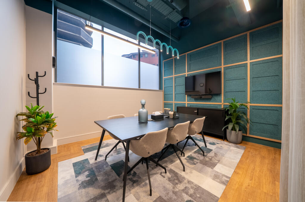 Additional image 5 of McLaren, 46 The Priory Queensway, Birmingham, West Midlands, B4