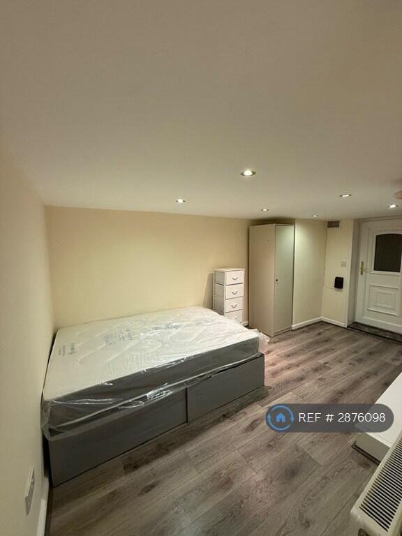 Main image of property: Coldcotes Avenue, Leeds, LS9