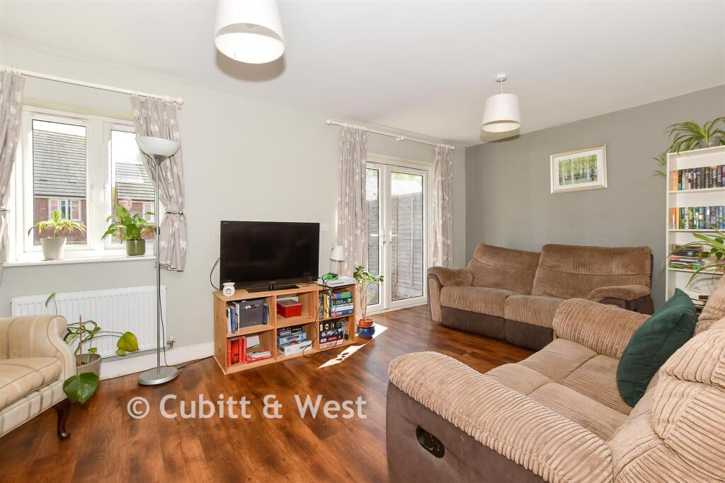 House in Redhill - View 2