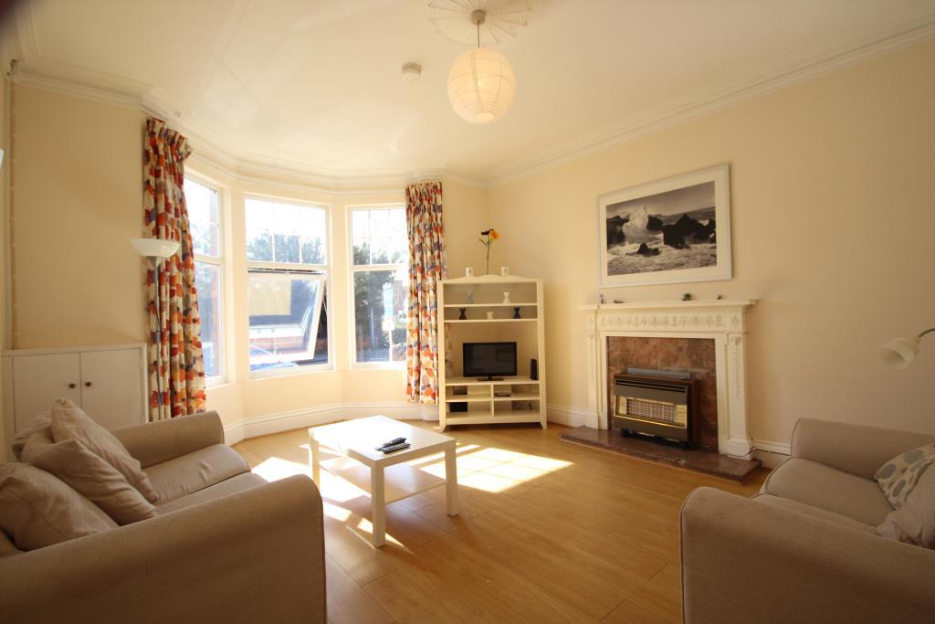 Apartment in Nottingham, Beeston - View 2