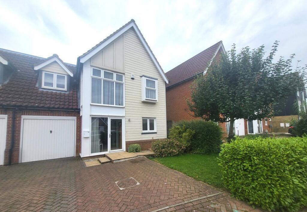 Main image of property: Paxton Avenue Hawkinge
