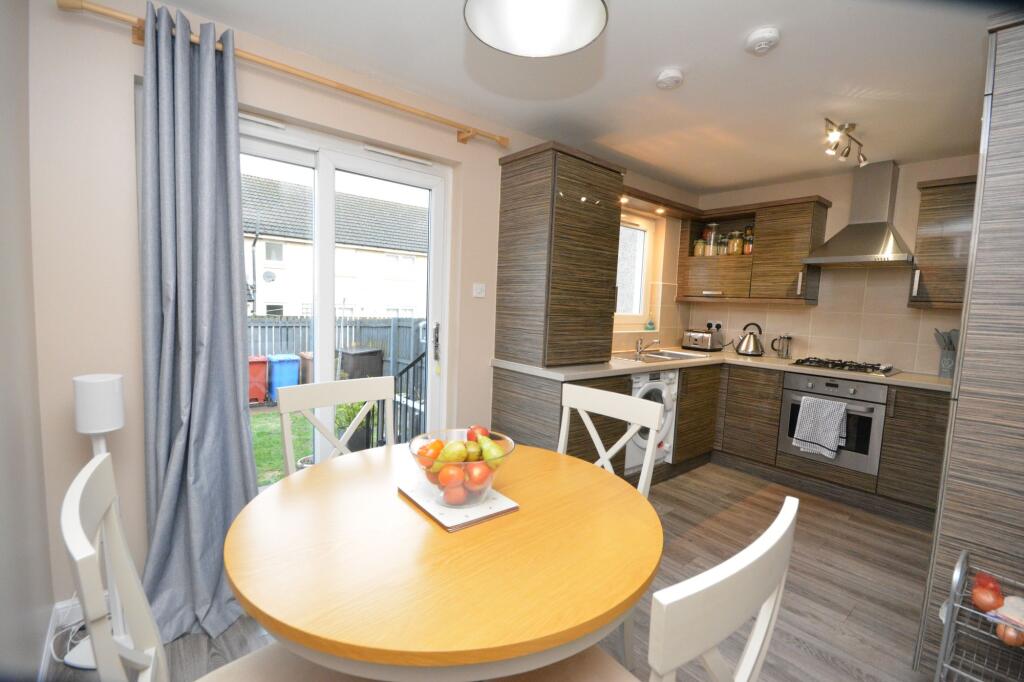 Mcdonald Crescent, Falkirk, FK2 photo 3