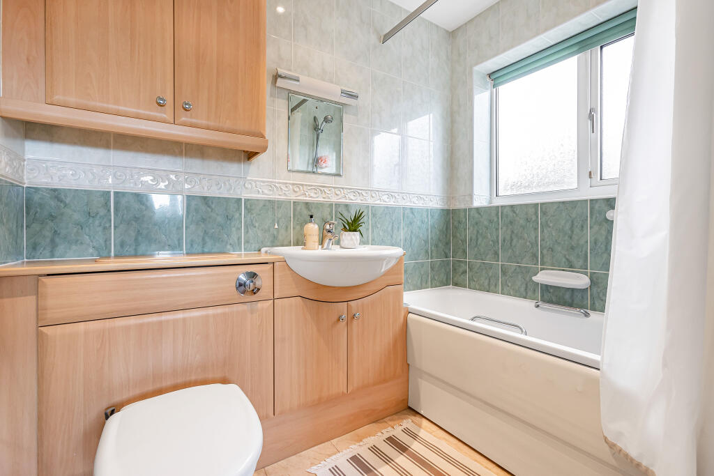 Additional image 15 of Collens Road, Harpenden, AL5