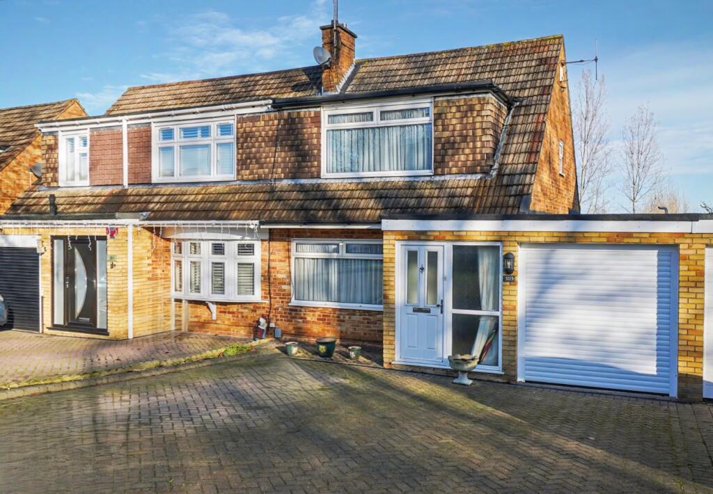 Main image of property: Beechings Way, Rainham,