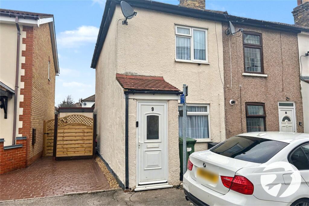 Main image of property: East Road, Welling, Kent, DA16