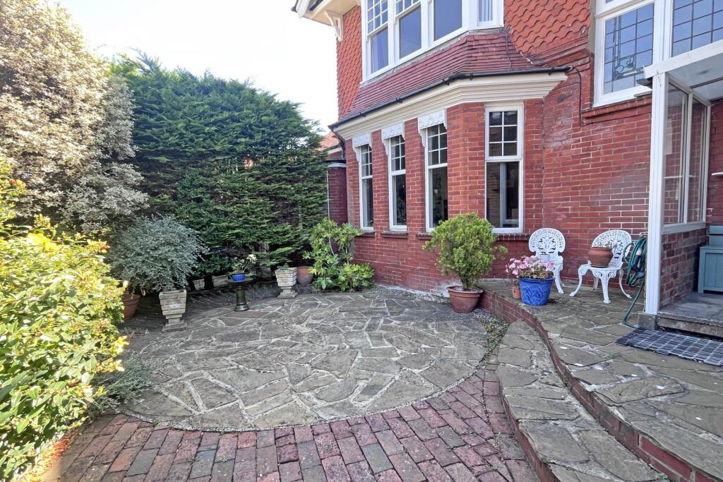 Dittons Road, Eastbourne, BN21 1DN - View 5