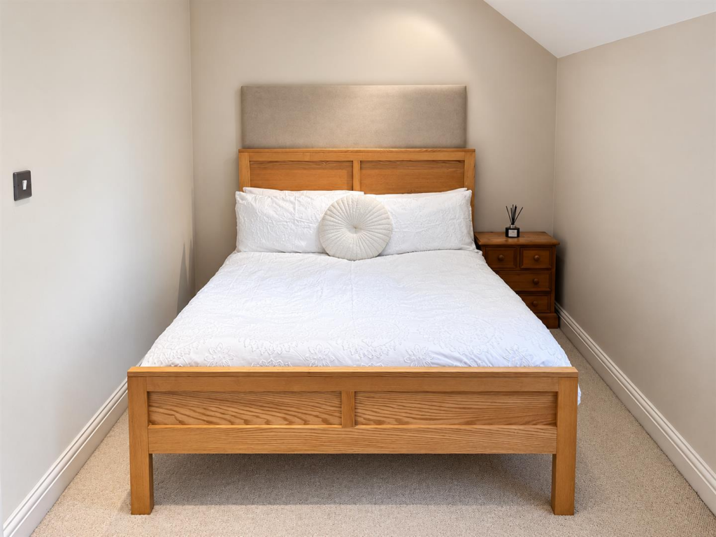 Apartment in Sheffield - More