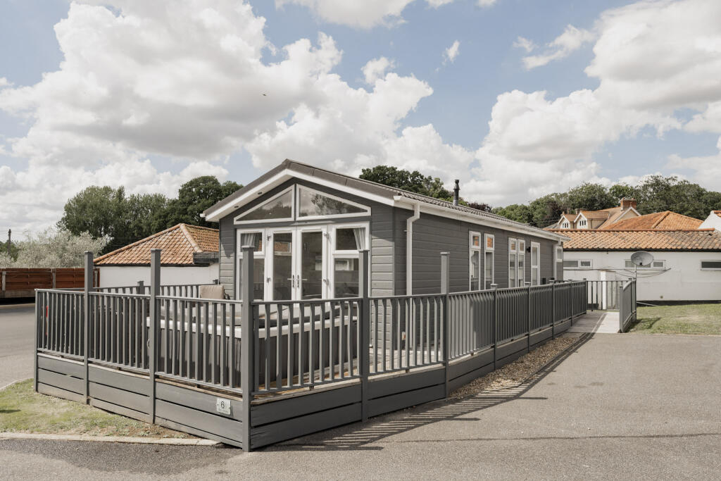 Main image of property: Prestige Chichester Bespoke, Alder Country Park, Bacton Road, North Walsham, Norfolk, NR28 0RA