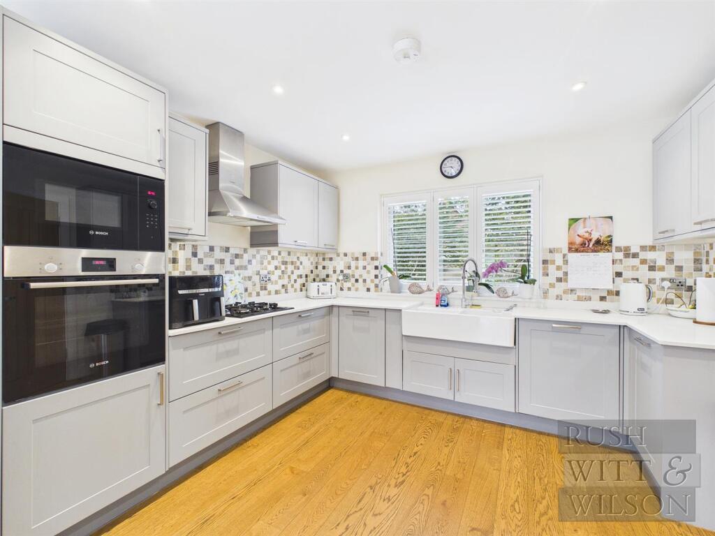 House in Tonbridge - View 4