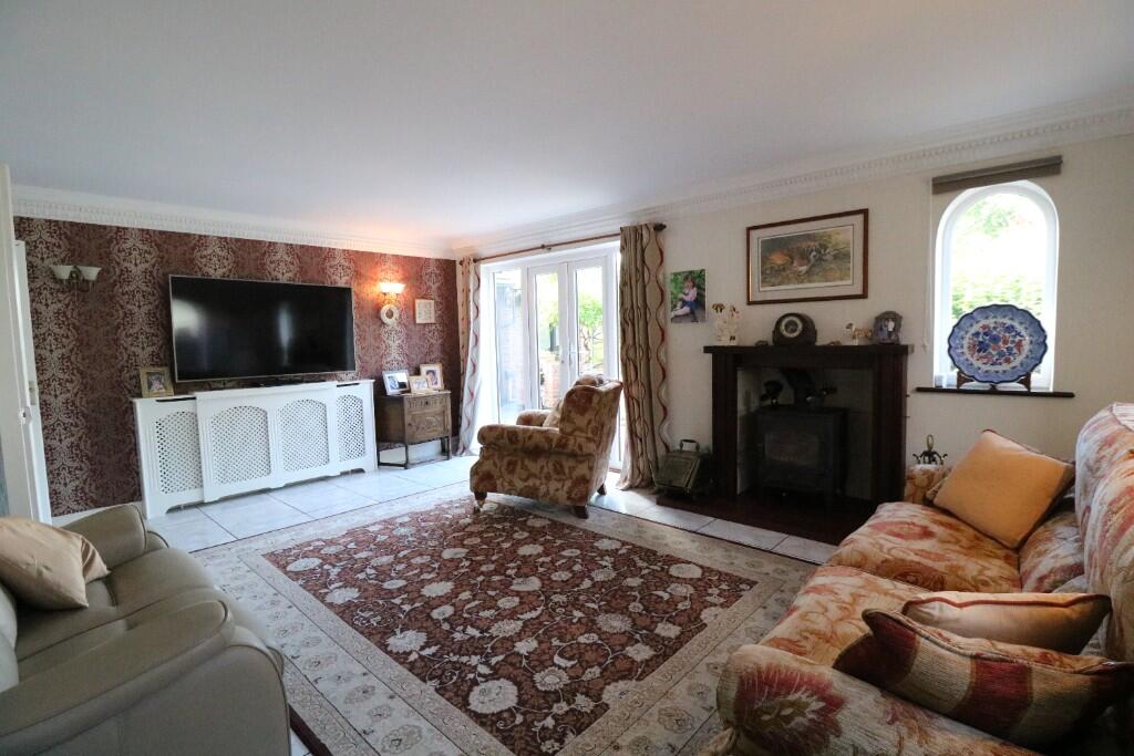 Croftside Lodge, West End Road, Epworth, DN9 1LA photo 4