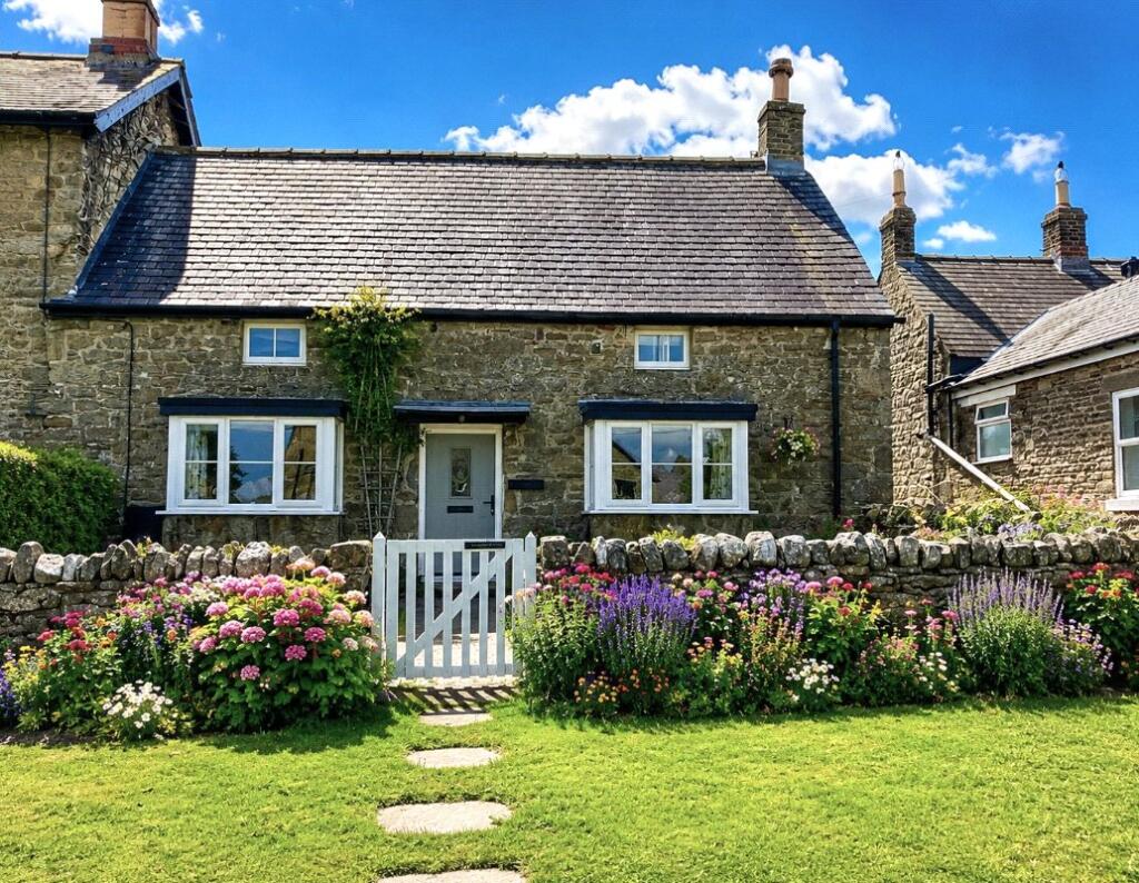 Main image of property: Hedley On The Hill, Stocksfield, NE43