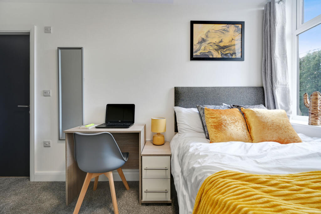 Additional image 87 of Church Street, Burnley, Lancashire, BB11 2RS