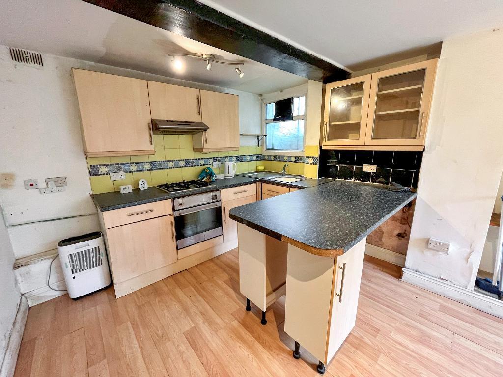 16 Heathfield Road, Croydon, CR0 1ES photo 3