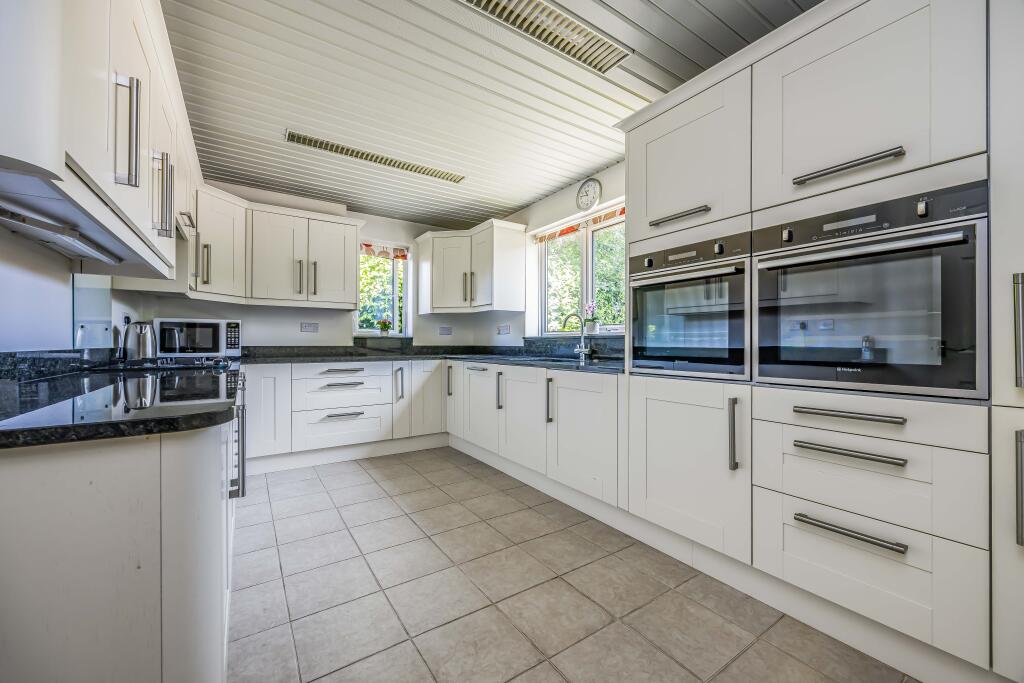 House in Arun, Barnham and Eastergate - View 4