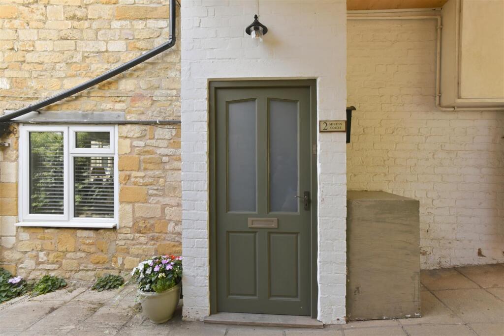 Apartment in Cotswold, Moreton-in-Marsh - View 3