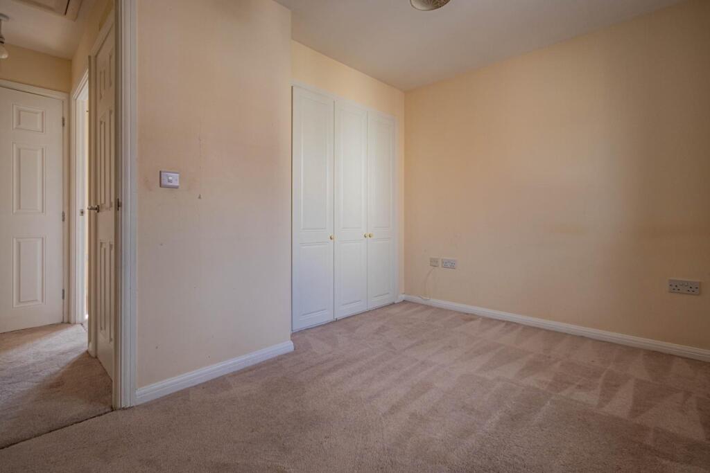 Apartment in Bristol - View 5