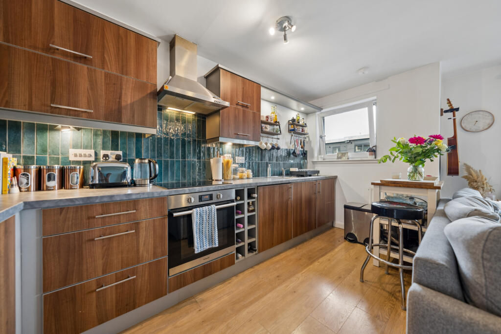 Apartment in Glasgow - View 5