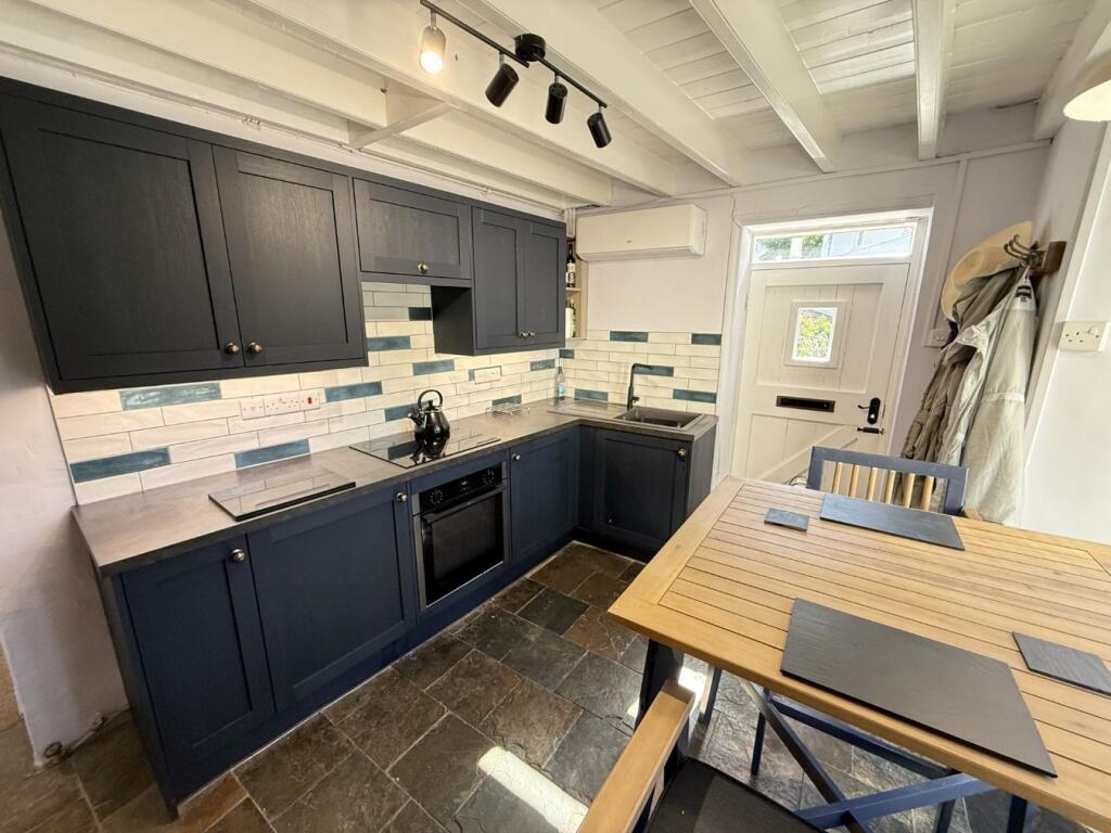 House in Swansea, Llangrannog - View 4
