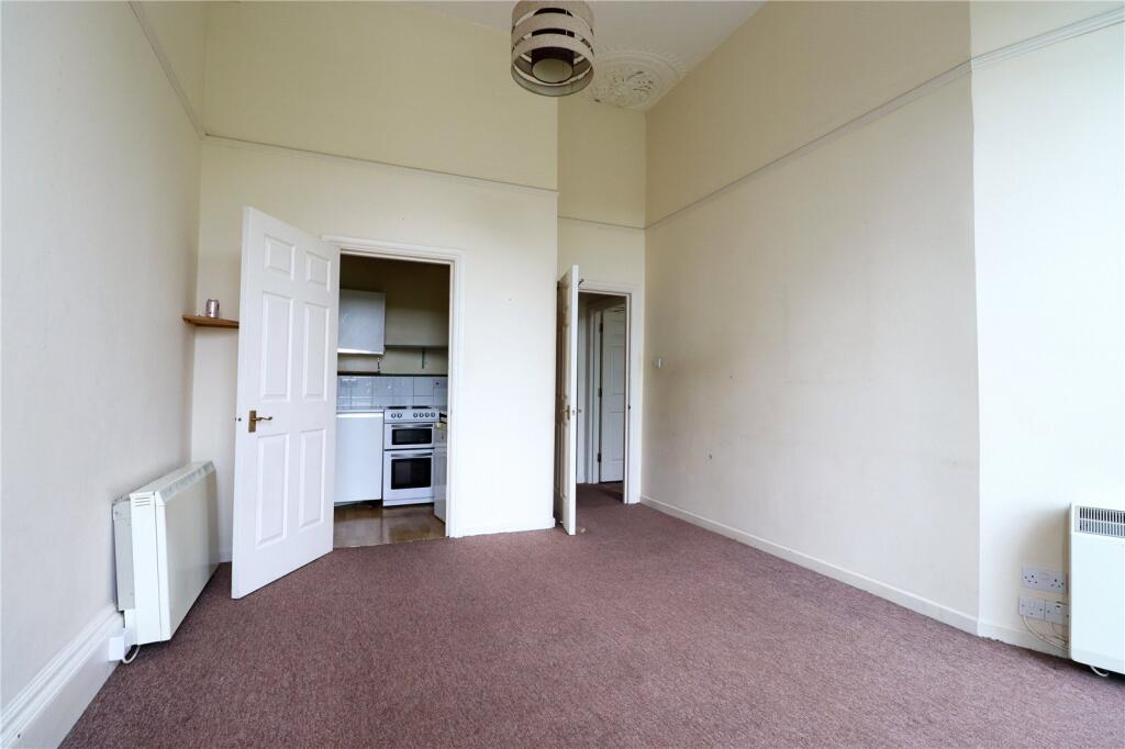 Apartment in Bath, Kingsmead - View 4