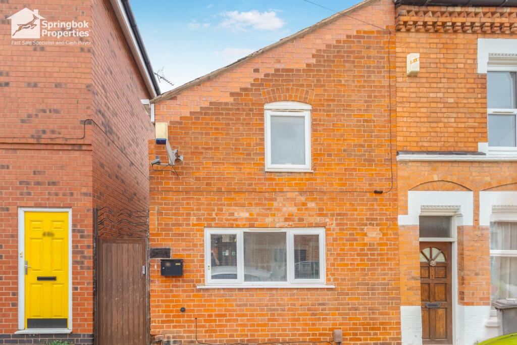 2-bed terraced on Montague Road, Leicester, Leicestershire, £185,000