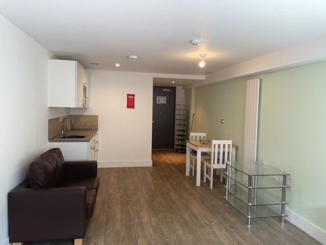 Apartment in Oldham - View 2