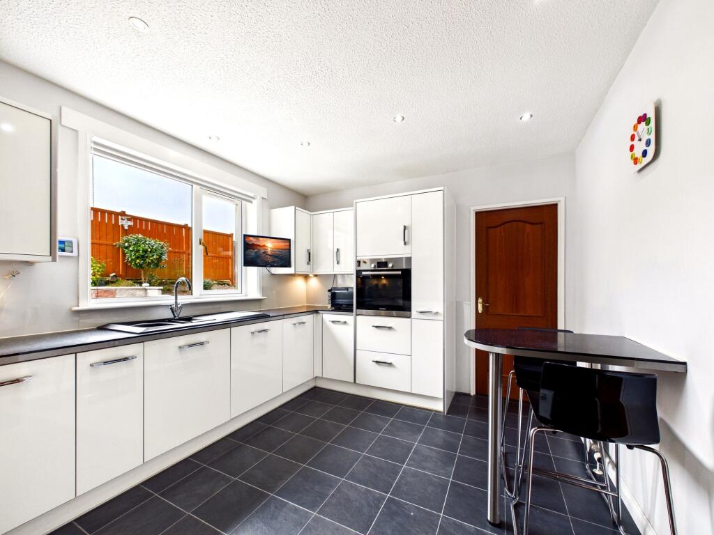 Additional image 11 of Queens Den, Aberdeen, AB15