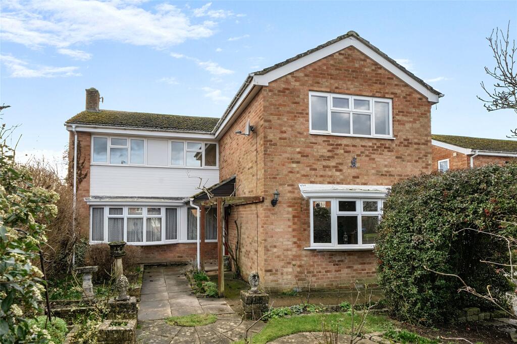 Main image of property: Early Road, Witney, Oxfordshire, OX28